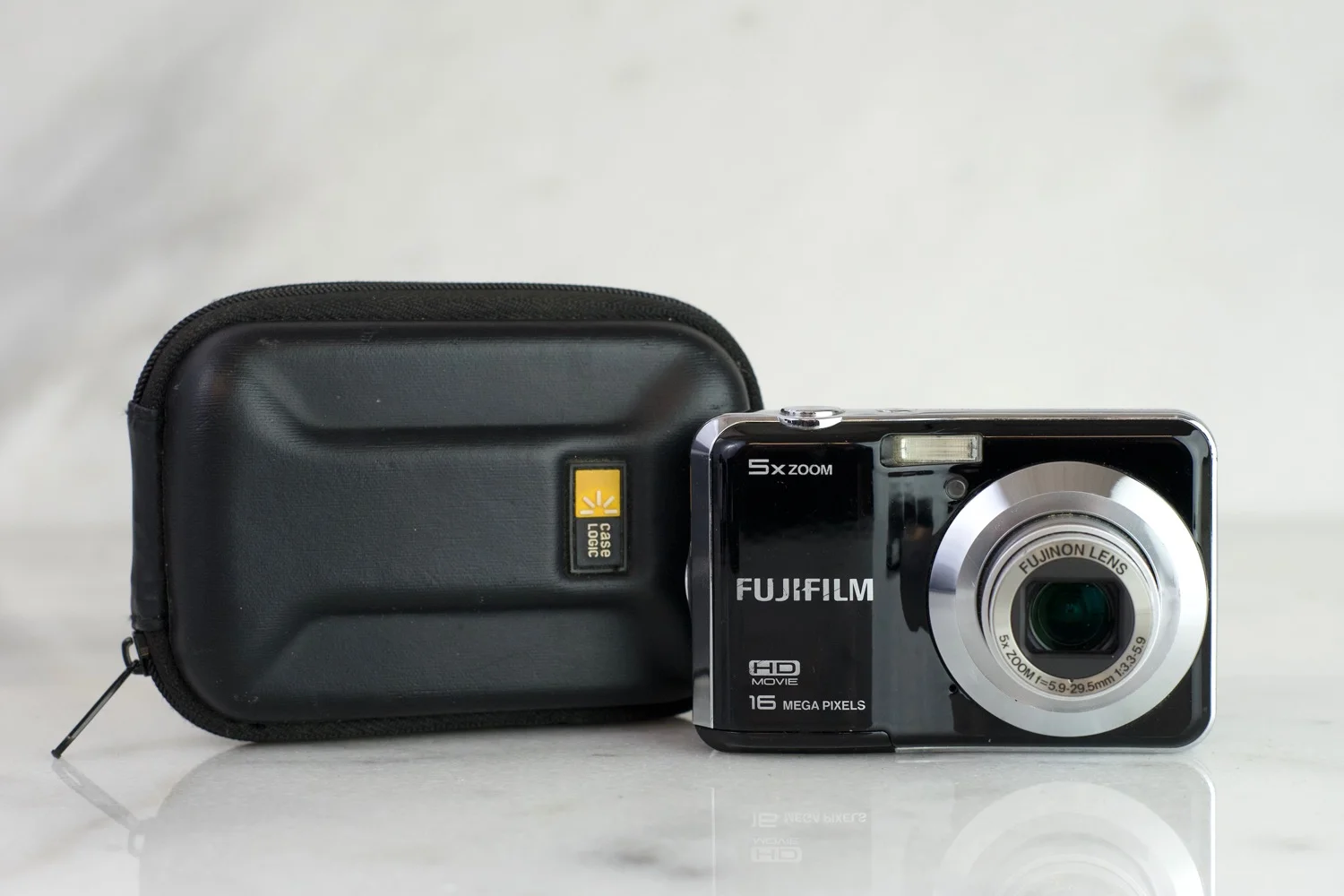 Fujifilm Finepix AX 16 Megapixel Digital Point and Shoot Camera